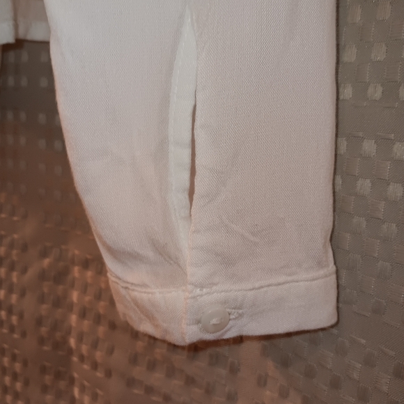 Clockhouse elements collection cream blouse. - Picture 7 of 10